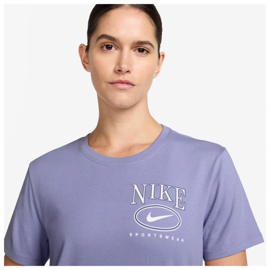 Nike Γυναικεία κοντομάνικη μπλούζα Sportswear Club